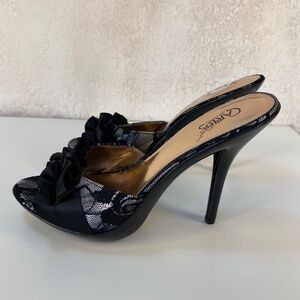 Carlos by Carlos Santana black open toe high heel shoes - US size 7